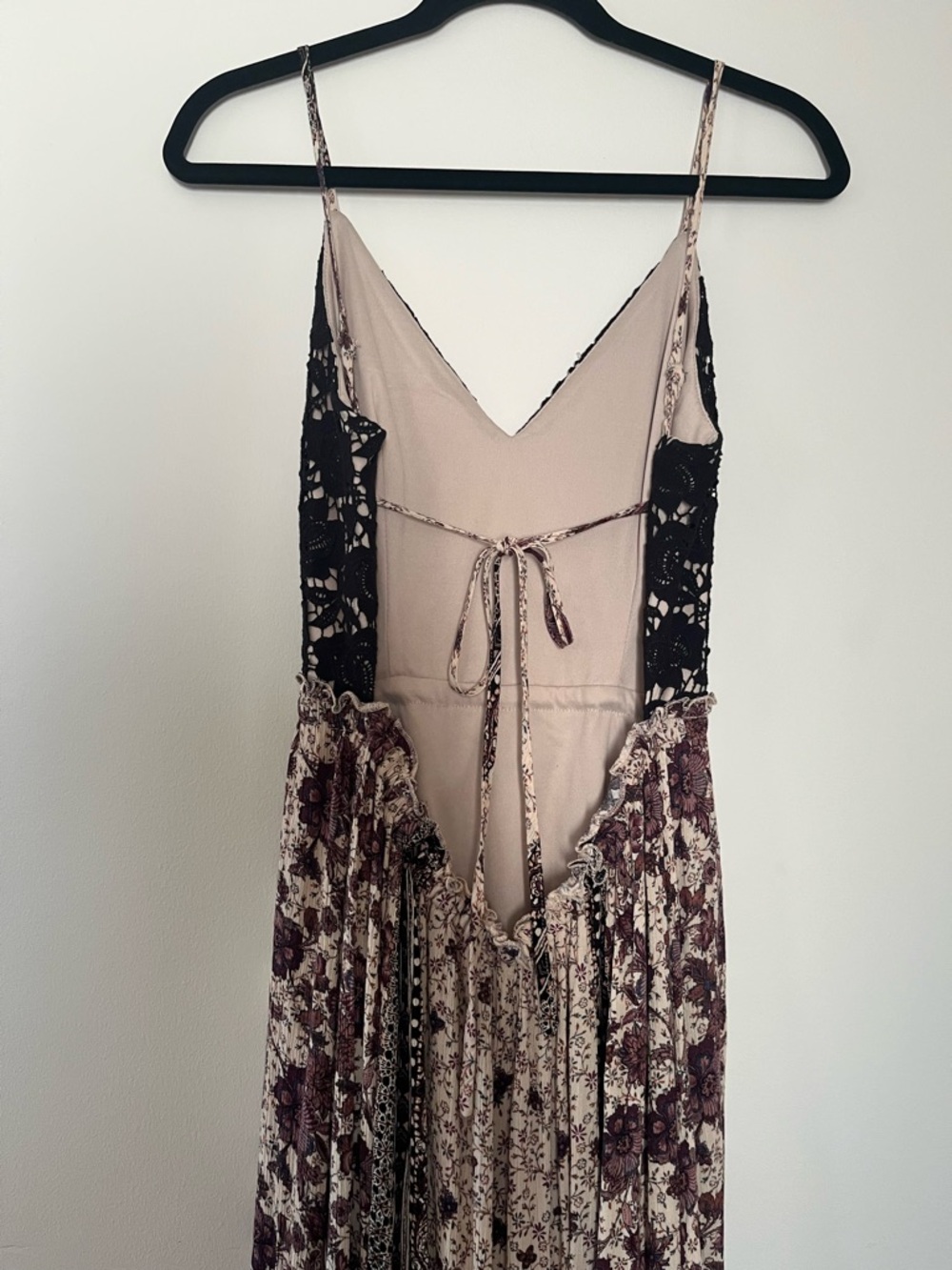 Boho Maxi Crochet Knit Dress Womens Medium Black Cream Floral Beach Festival - Picture 6 of 9